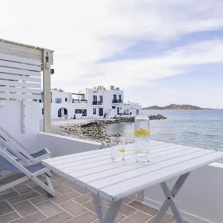 Afluencia Complex No2 * Naousa (Paros)